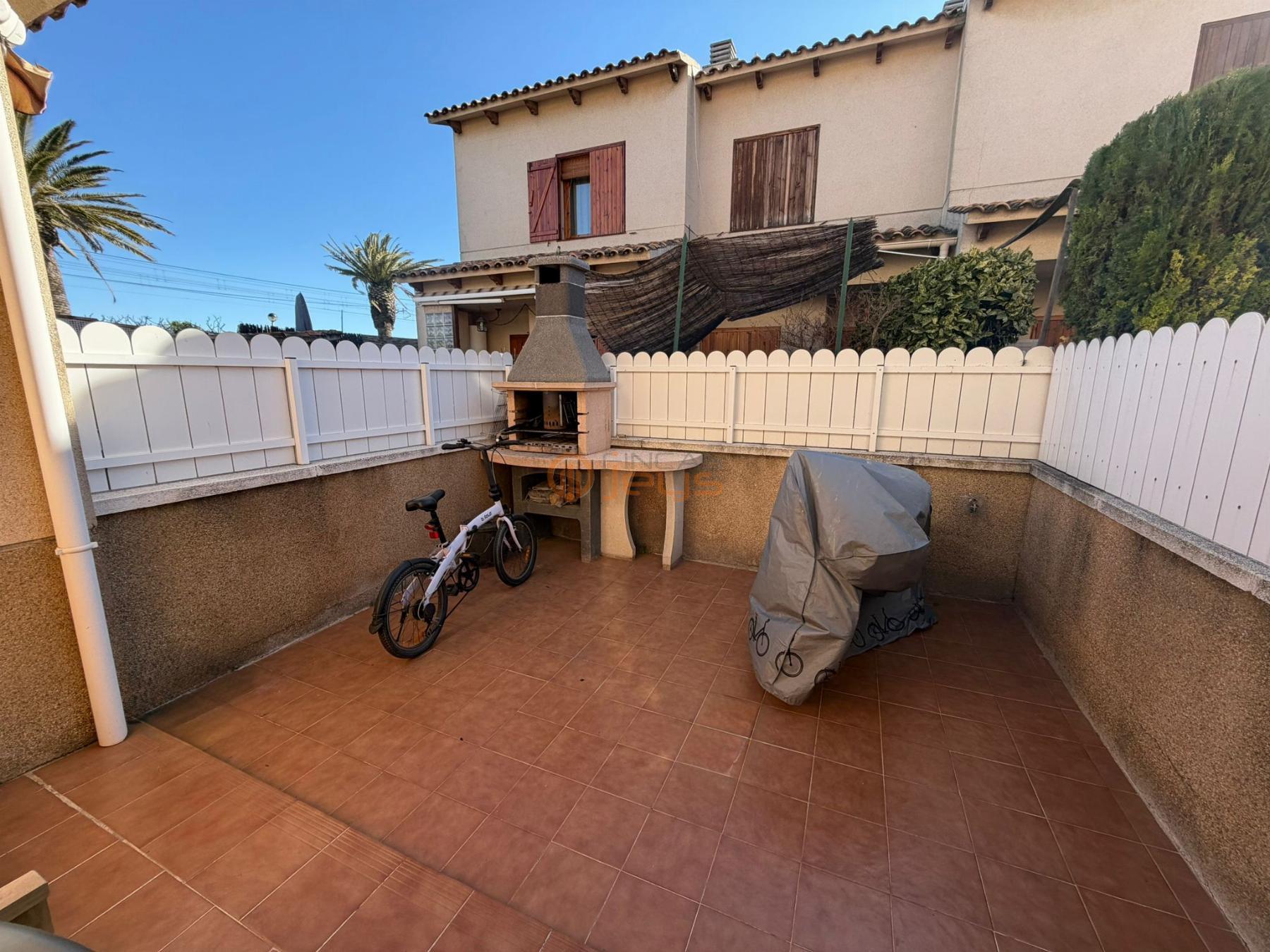 Venta de casa en Coma - Ruga