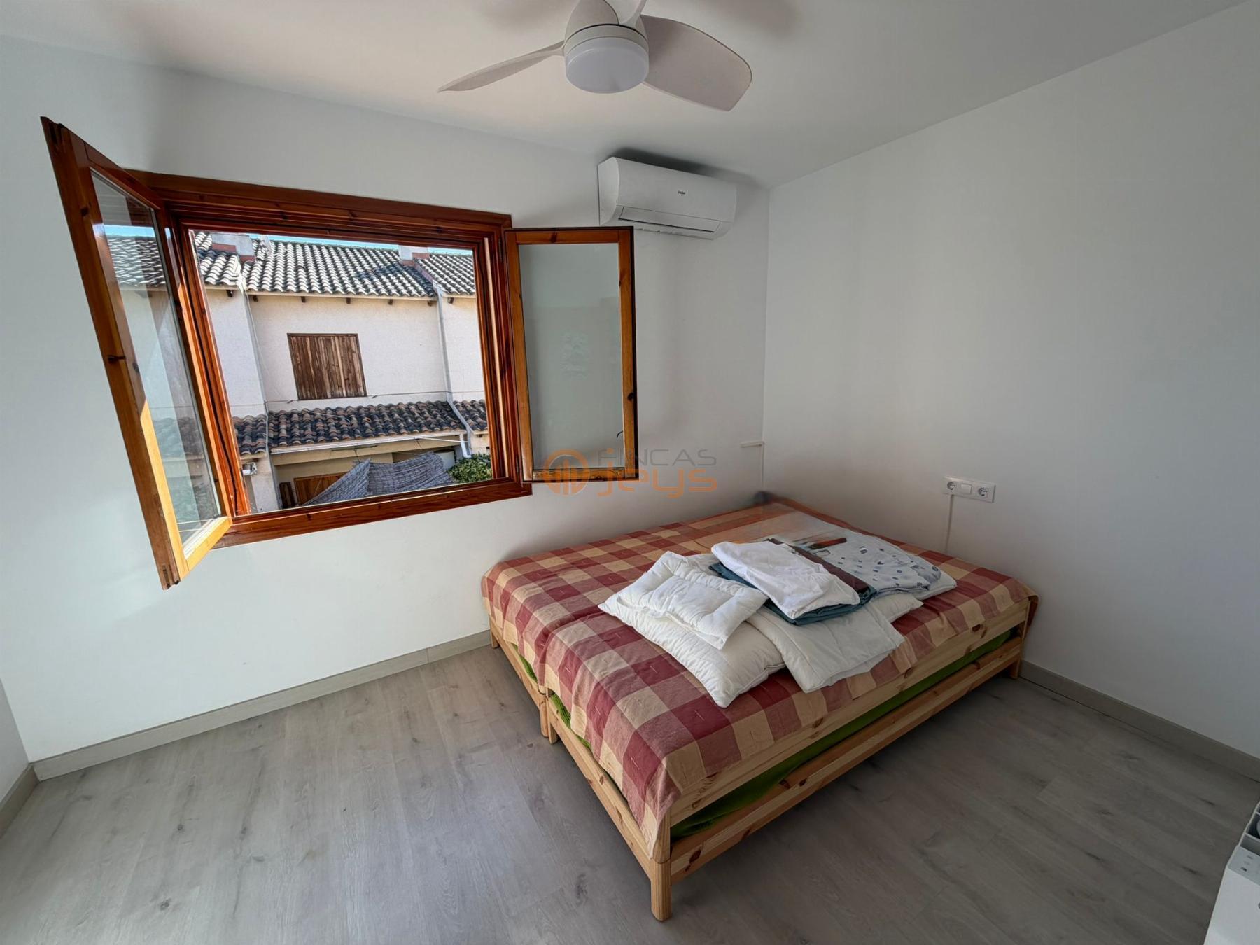 Venta de casa en Coma - Ruga