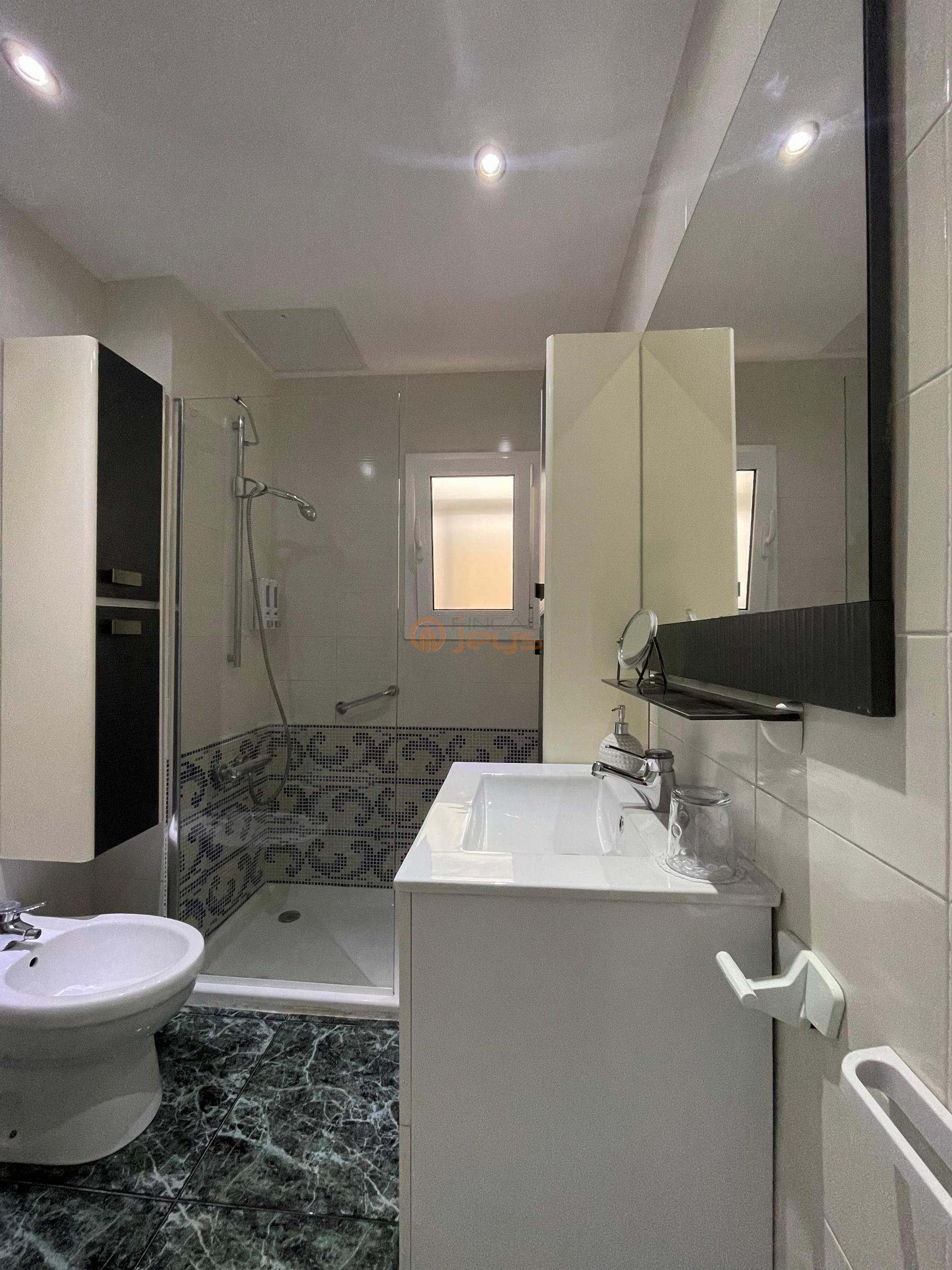 For sale of apartment in Coma - Ruga