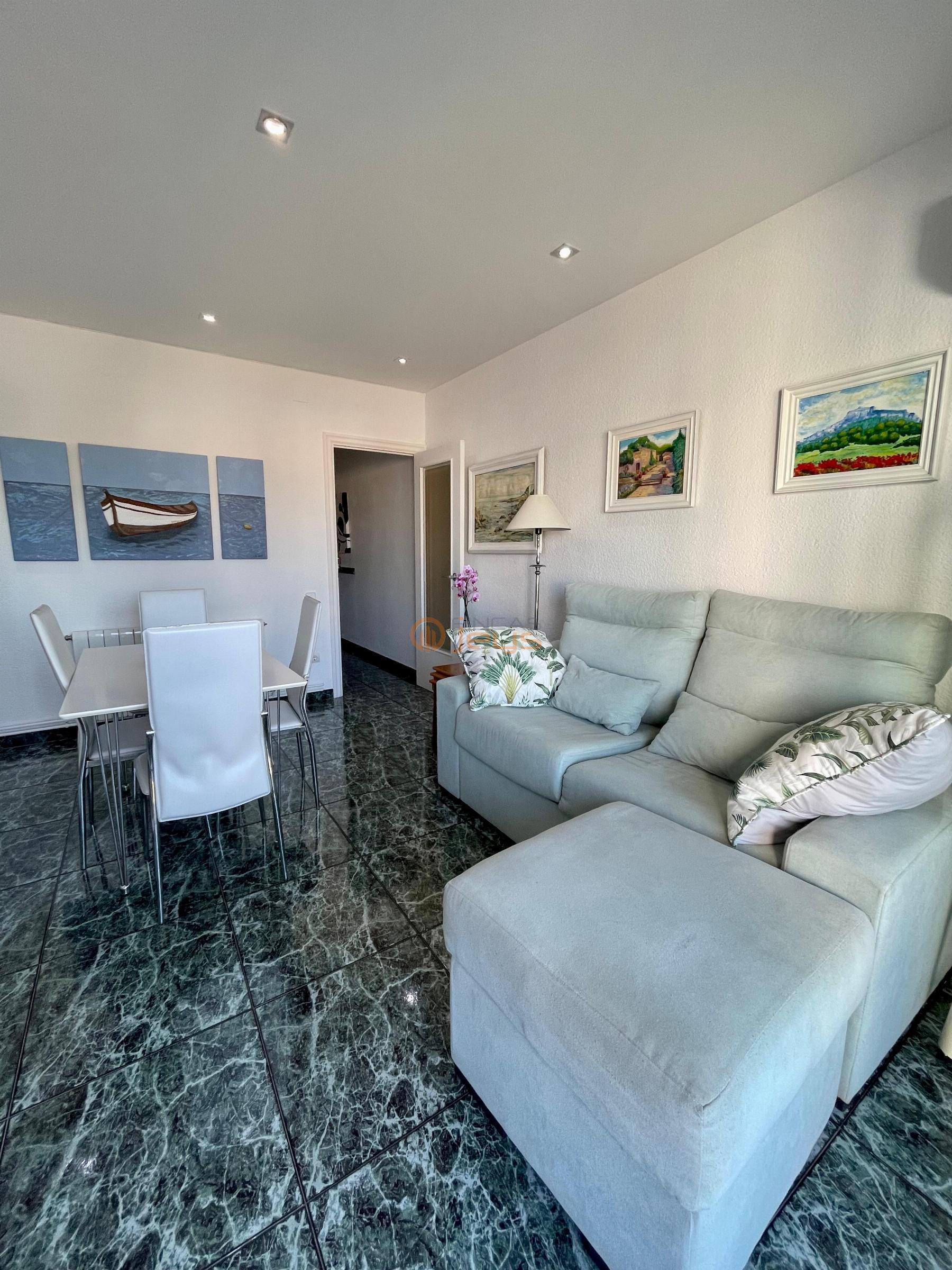 For sale of apartment in Coma - Ruga