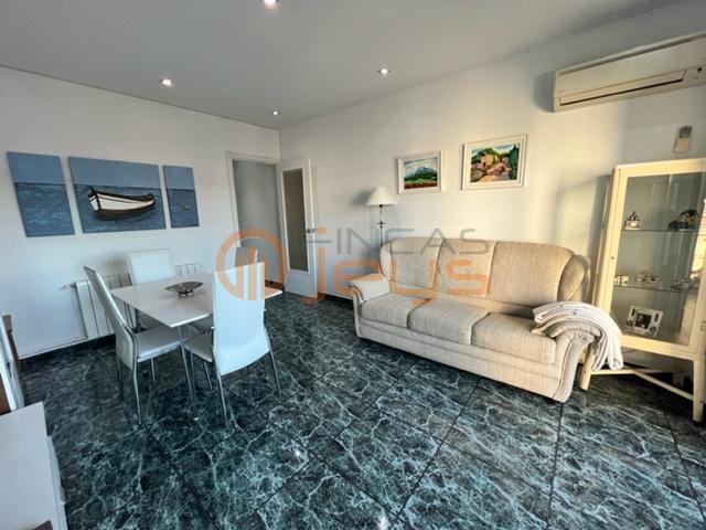 For sale of apartment in Coma - Ruga