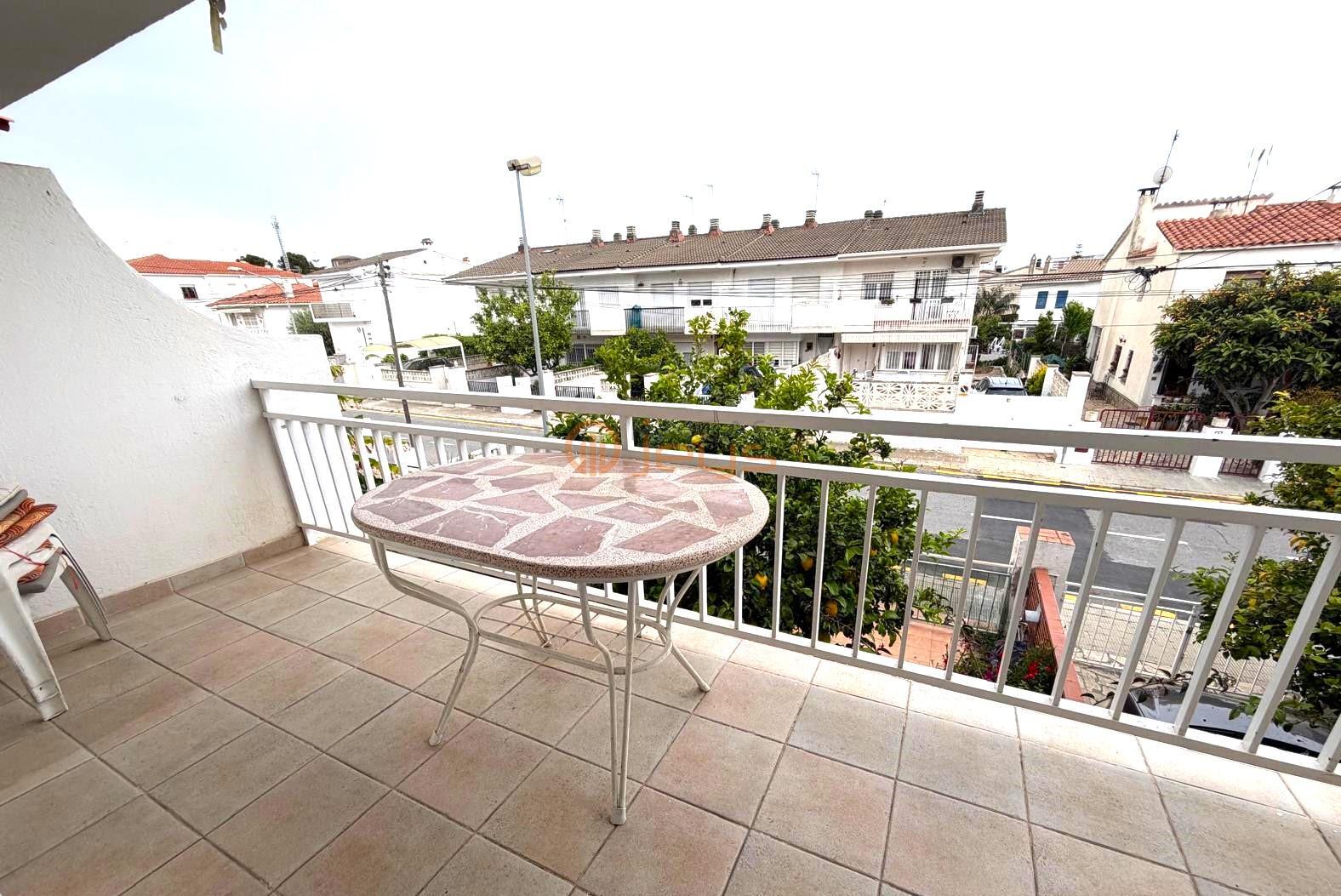 Venta de casa en Coma - Ruga