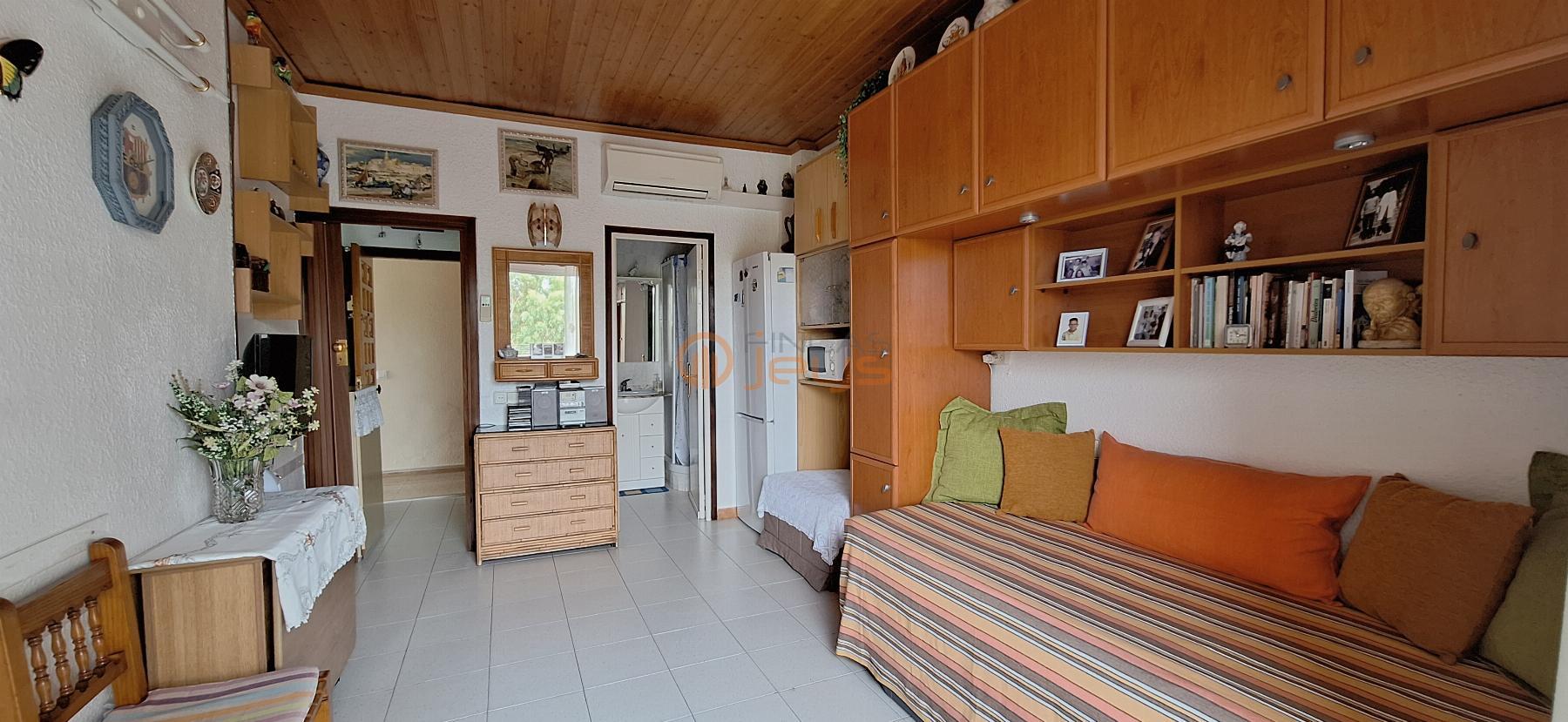 Venta de estudio en Coma - Ruga