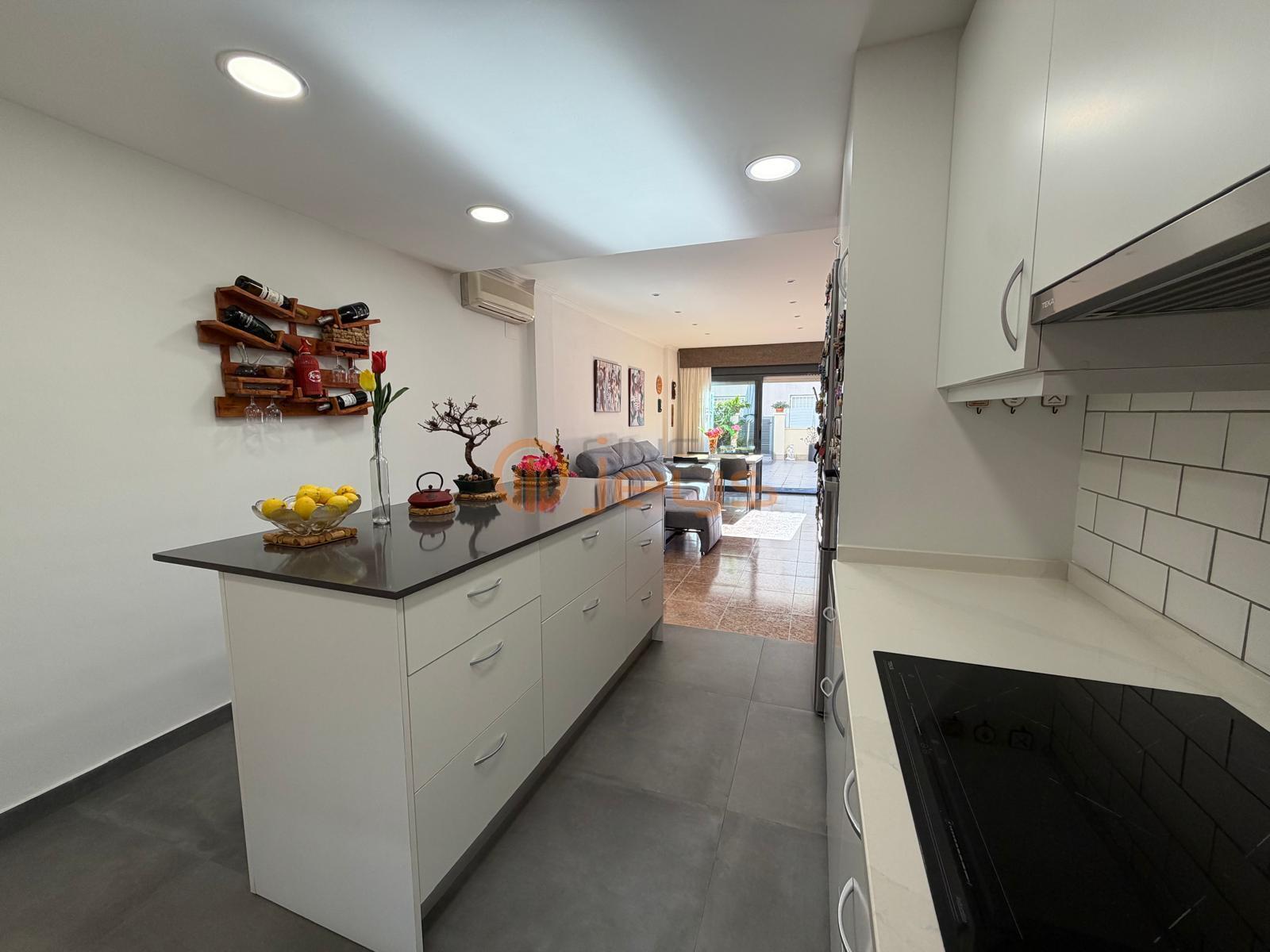 Venta de apartamento en Coma - Ruga