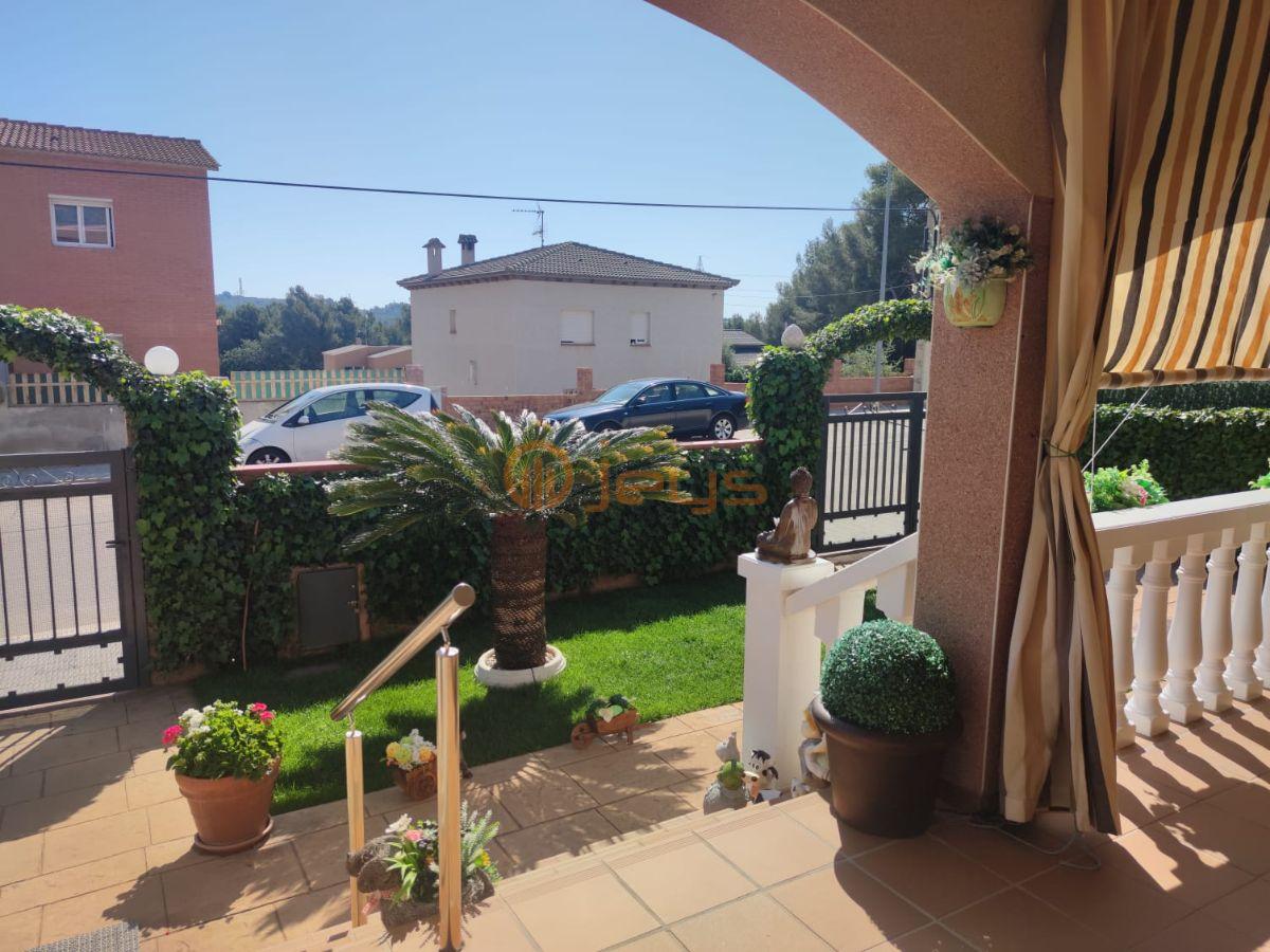 For sale of chalet in El Vendrell