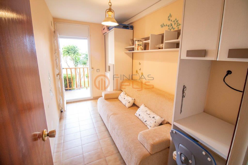 Venta de apartamento en Coma - Ruga