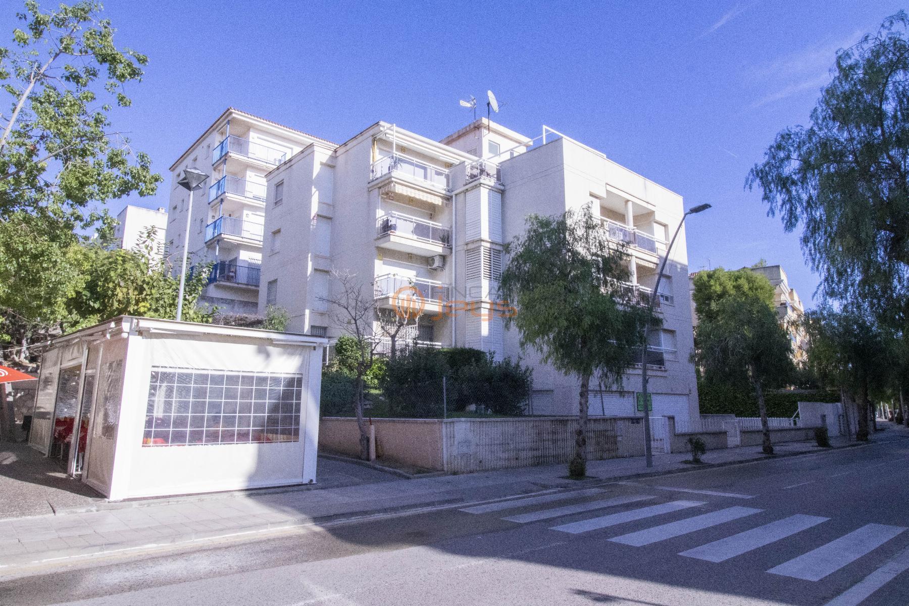 For sale of apartment in Coma - Ruga