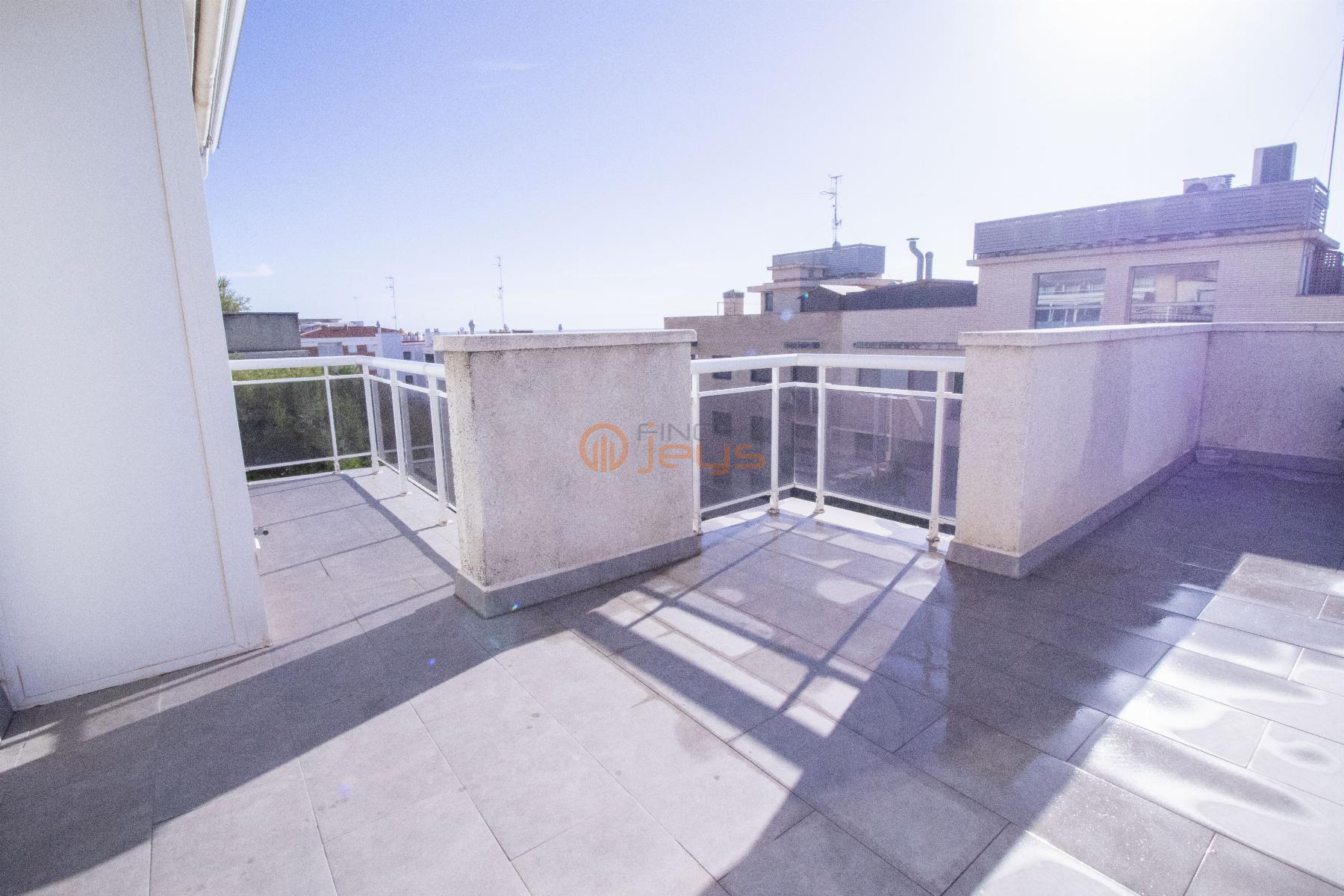 For sale of apartment in Coma - Ruga