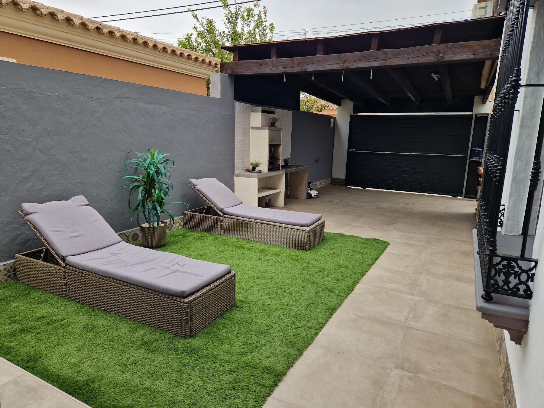 For sale of chalet in Chiclana de la Frontera