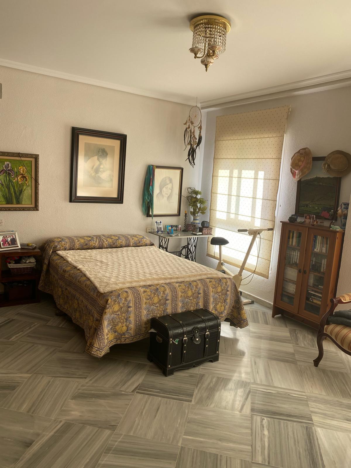 For sale of flat in Cádiz