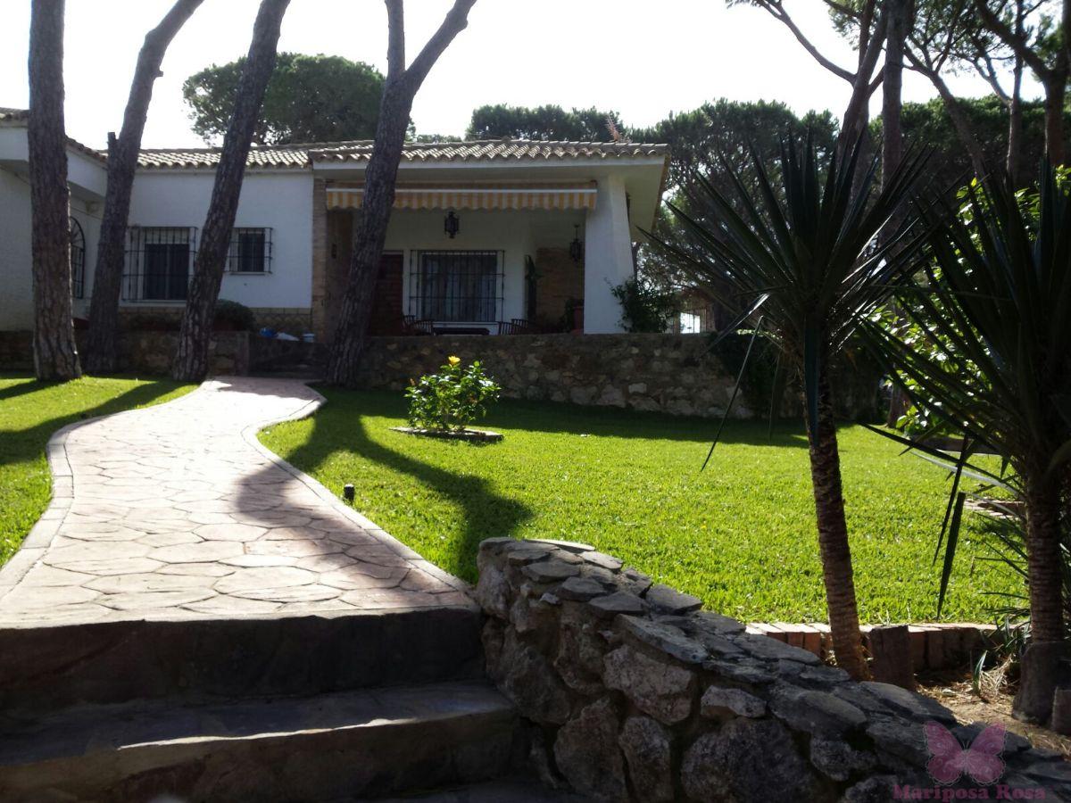 For sale of chalet in Chiclana de la Frontera