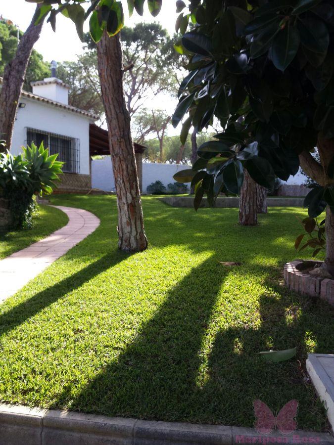 For sale of chalet in Chiclana de la Frontera