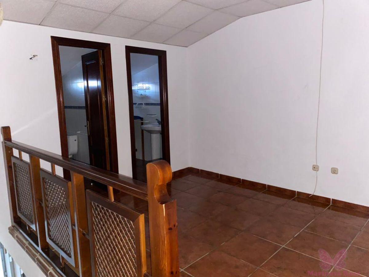 For rent of commercial in Chiclana de la Frontera