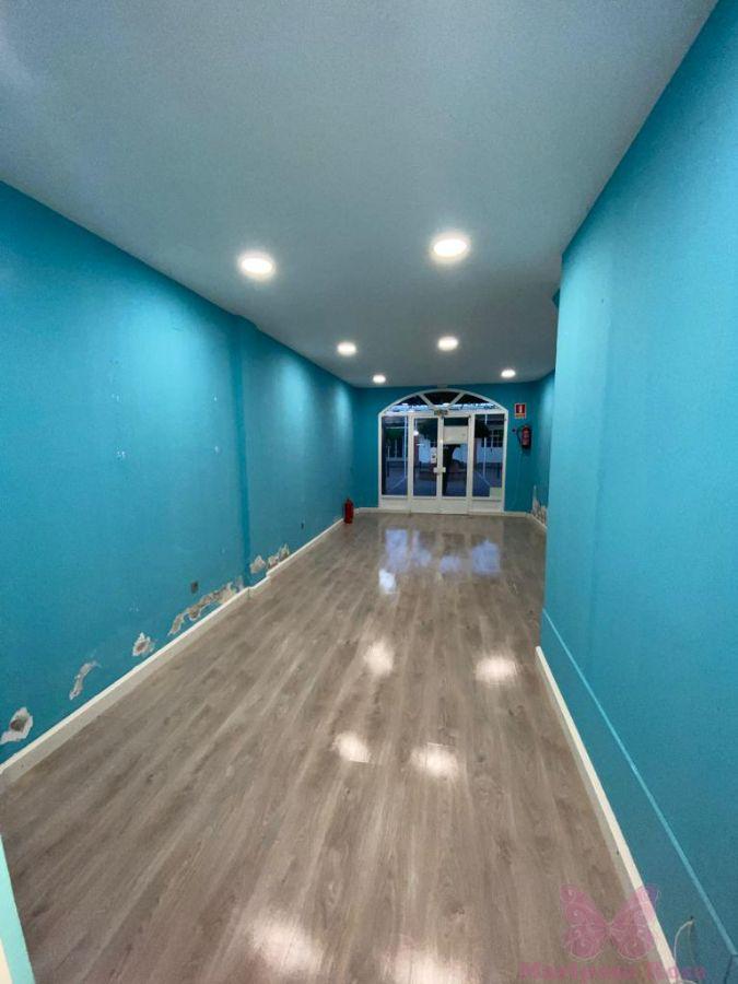 For rent of commercial in Chiclana de la Frontera