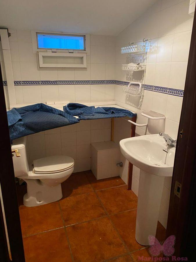 For rent of commercial in Chiclana de la Frontera