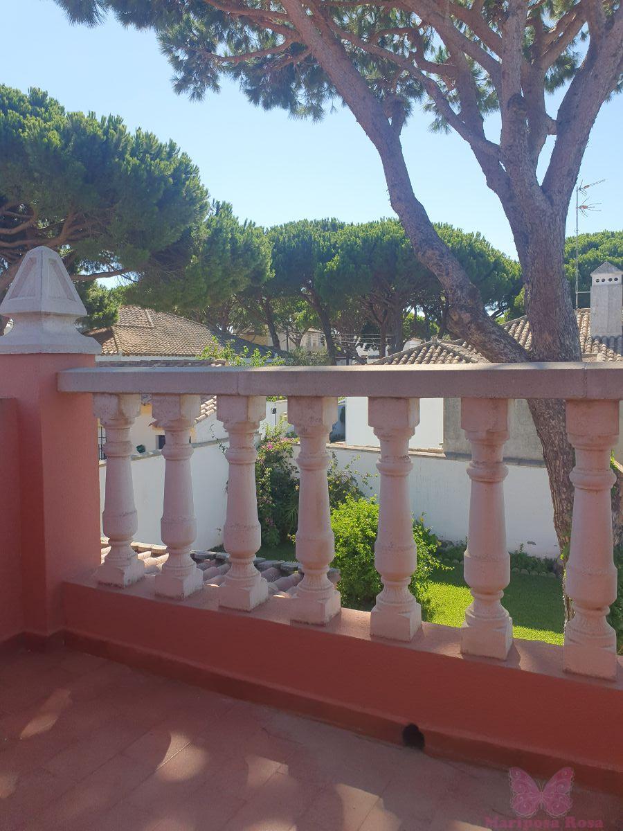 For sale of chalet in Chiclana de la Frontera
