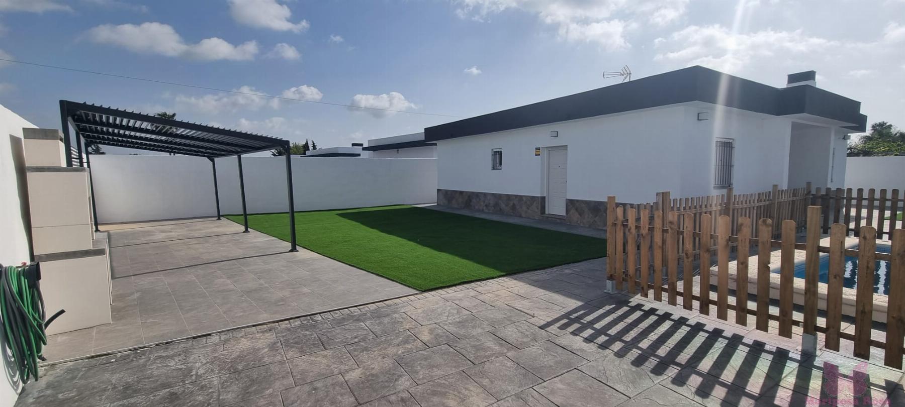 Venta de chalet en Chiclana de la Frontera