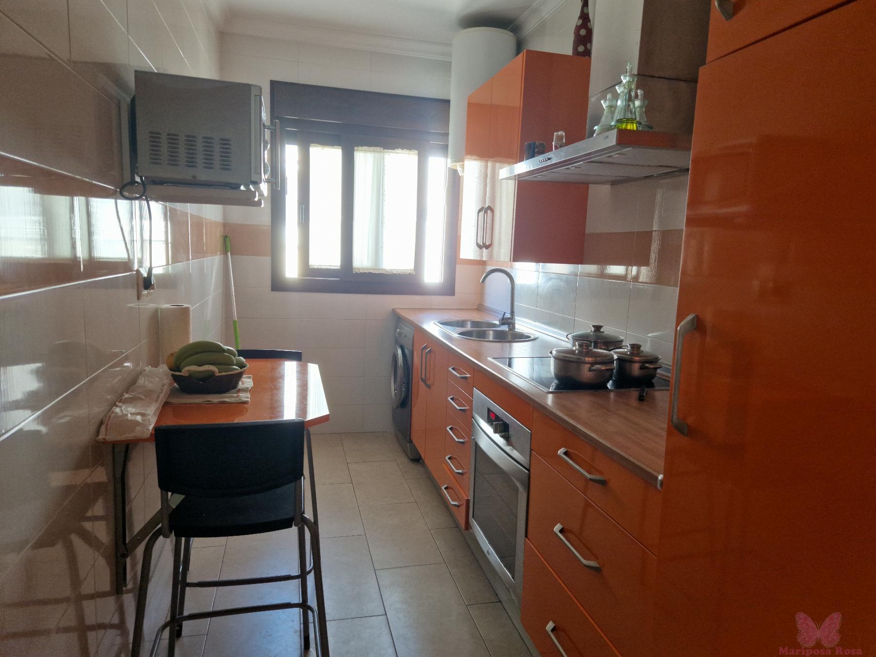 For sale of flat in Chiclana de la Frontera