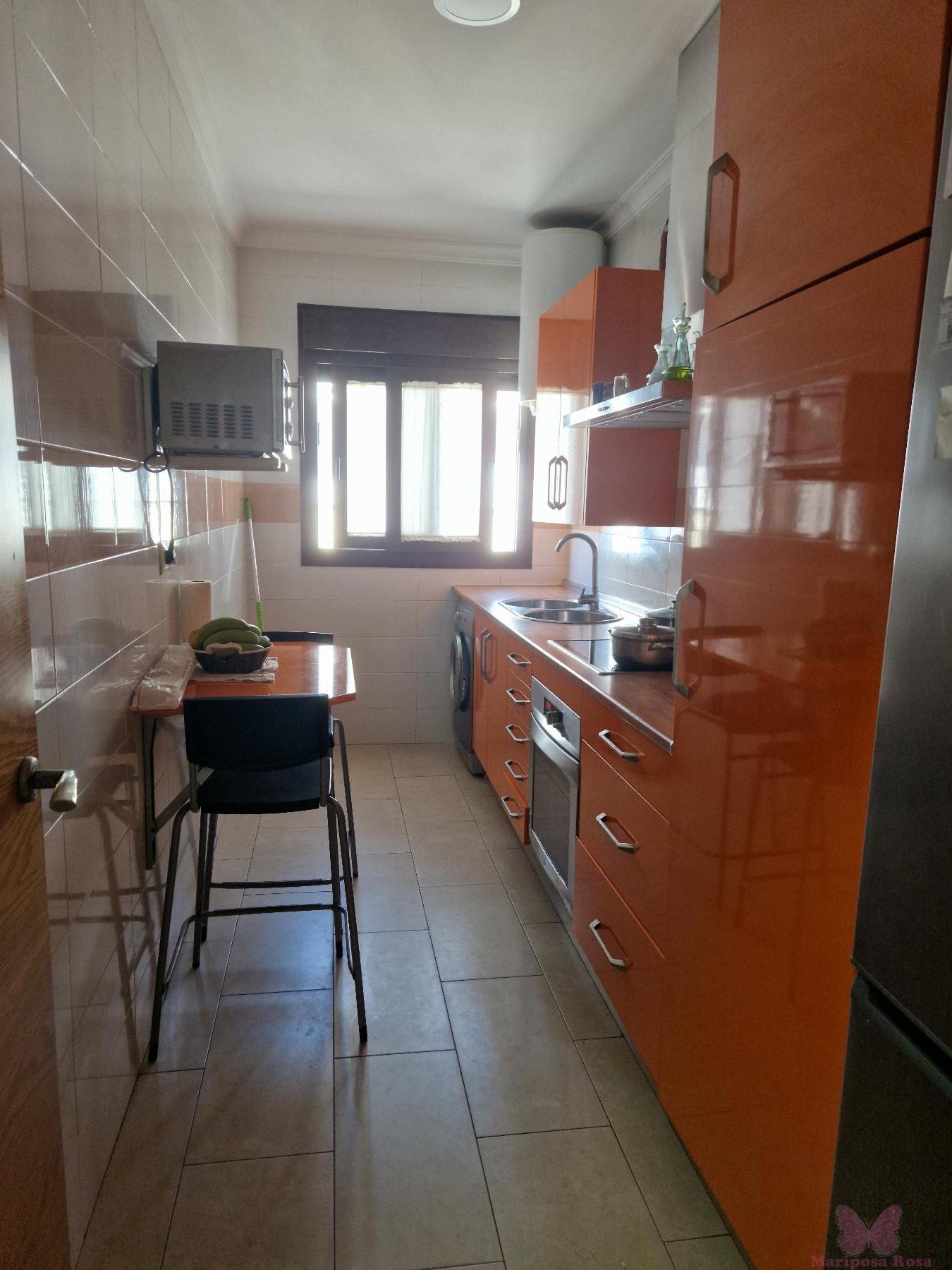 For sale of flat in Chiclana de la Frontera