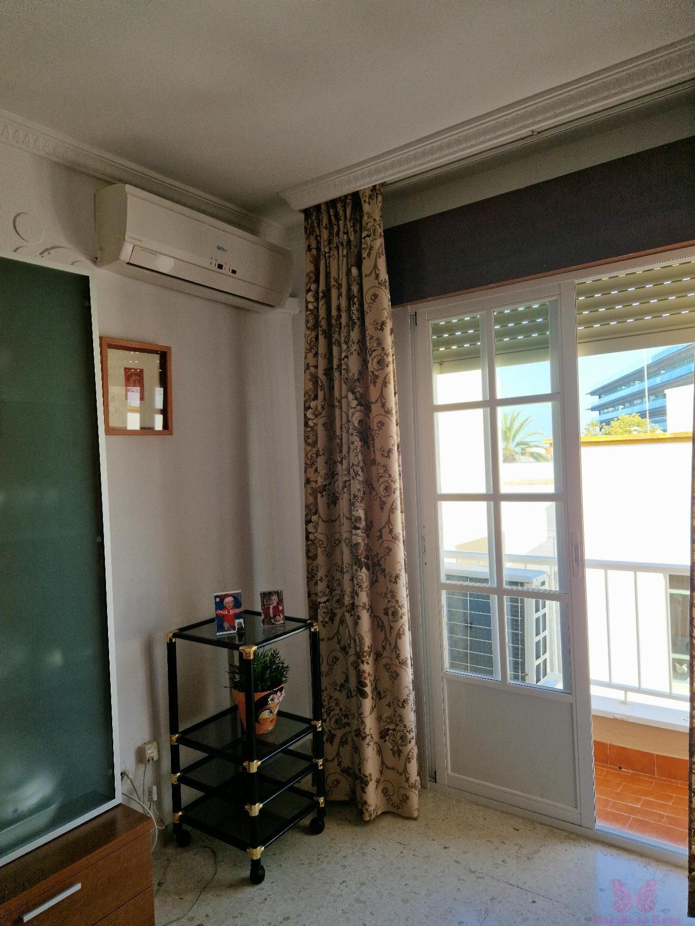 For sale of flat in Cádiz