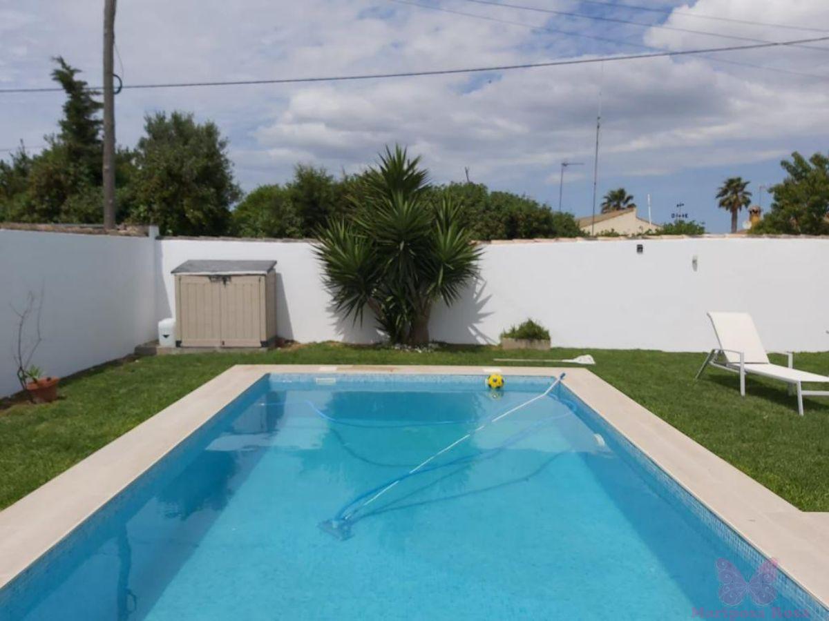 For sale of chalet in Chiclana de la Frontera