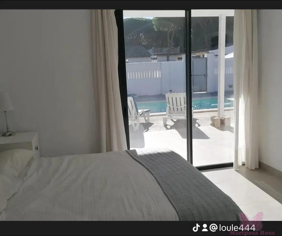For sale of chalet in Chiclana de la Frontera