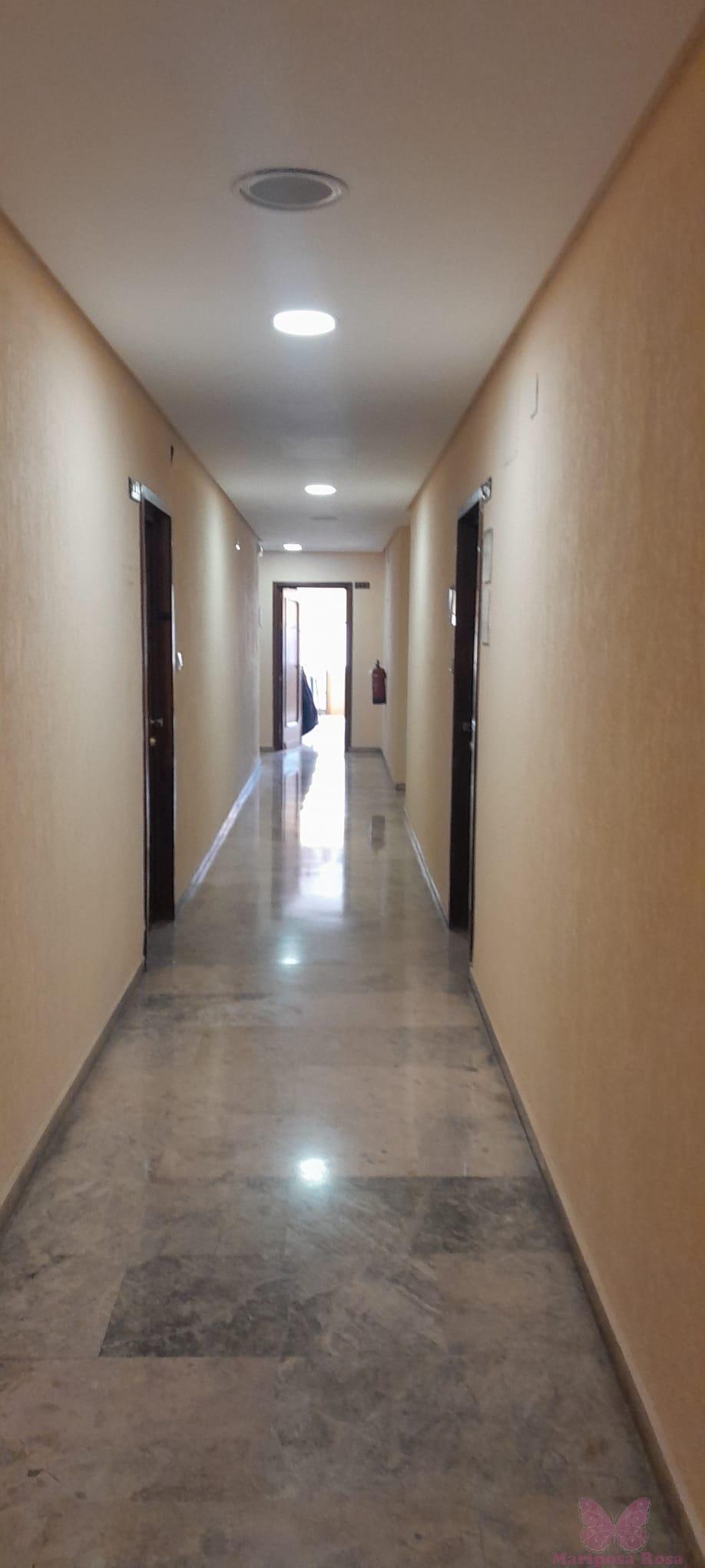 For sale of office in Cádiz