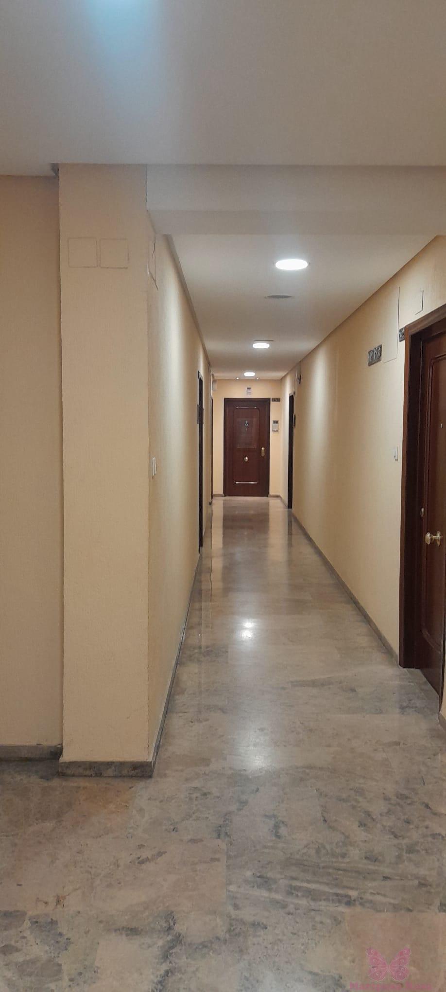 For sale of office in Cádiz