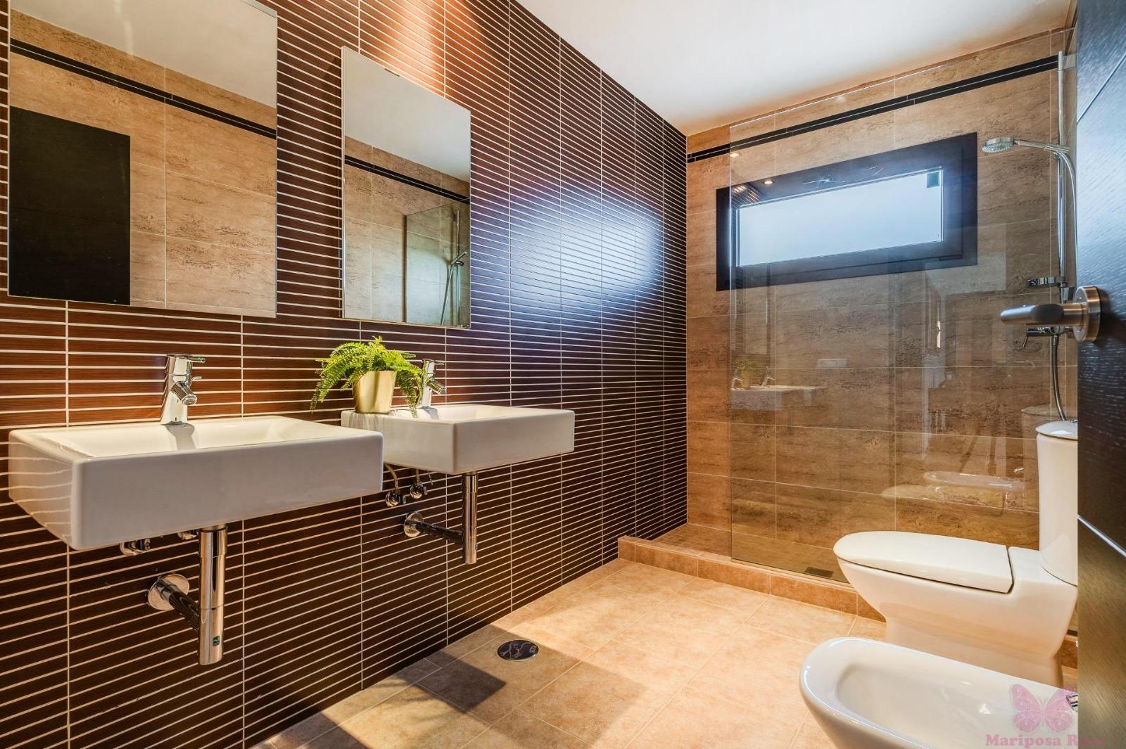 For sale of chalet in Chiclana de la Frontera