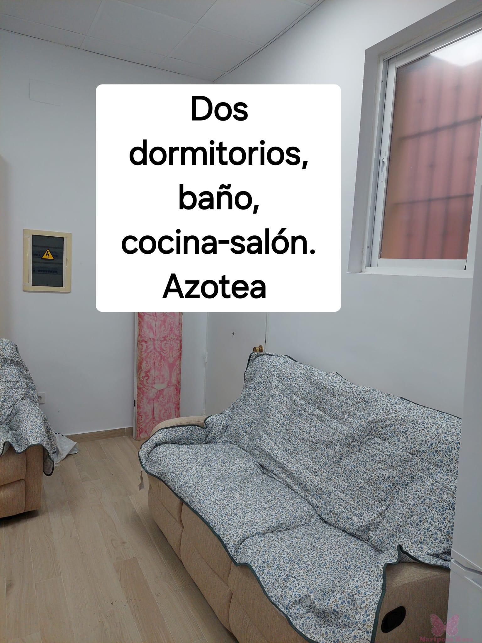 For sale of premises in Chiclana de la Frontera