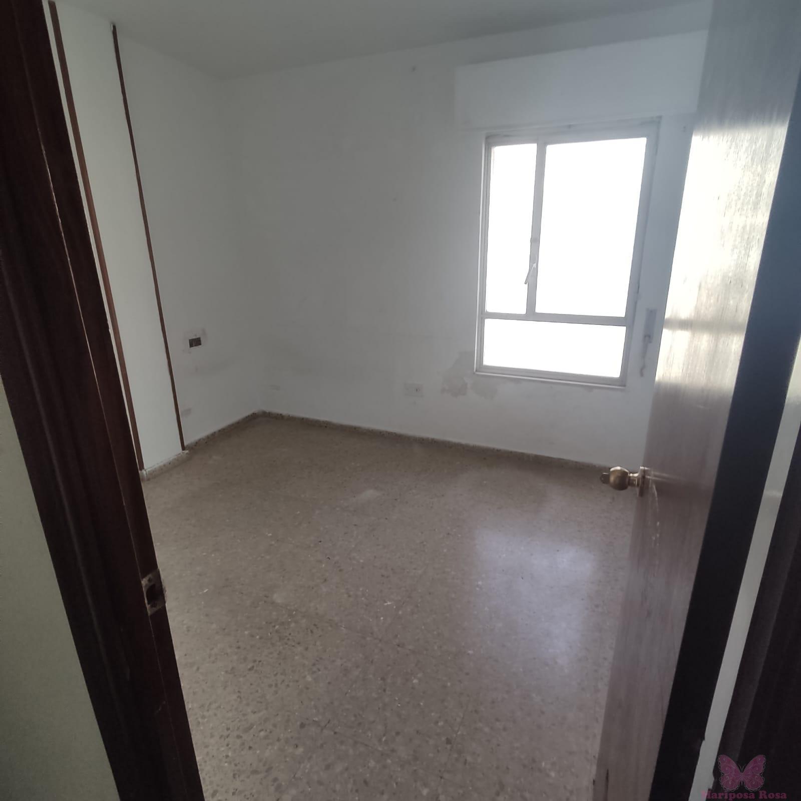 For sale of flat in Cádiz