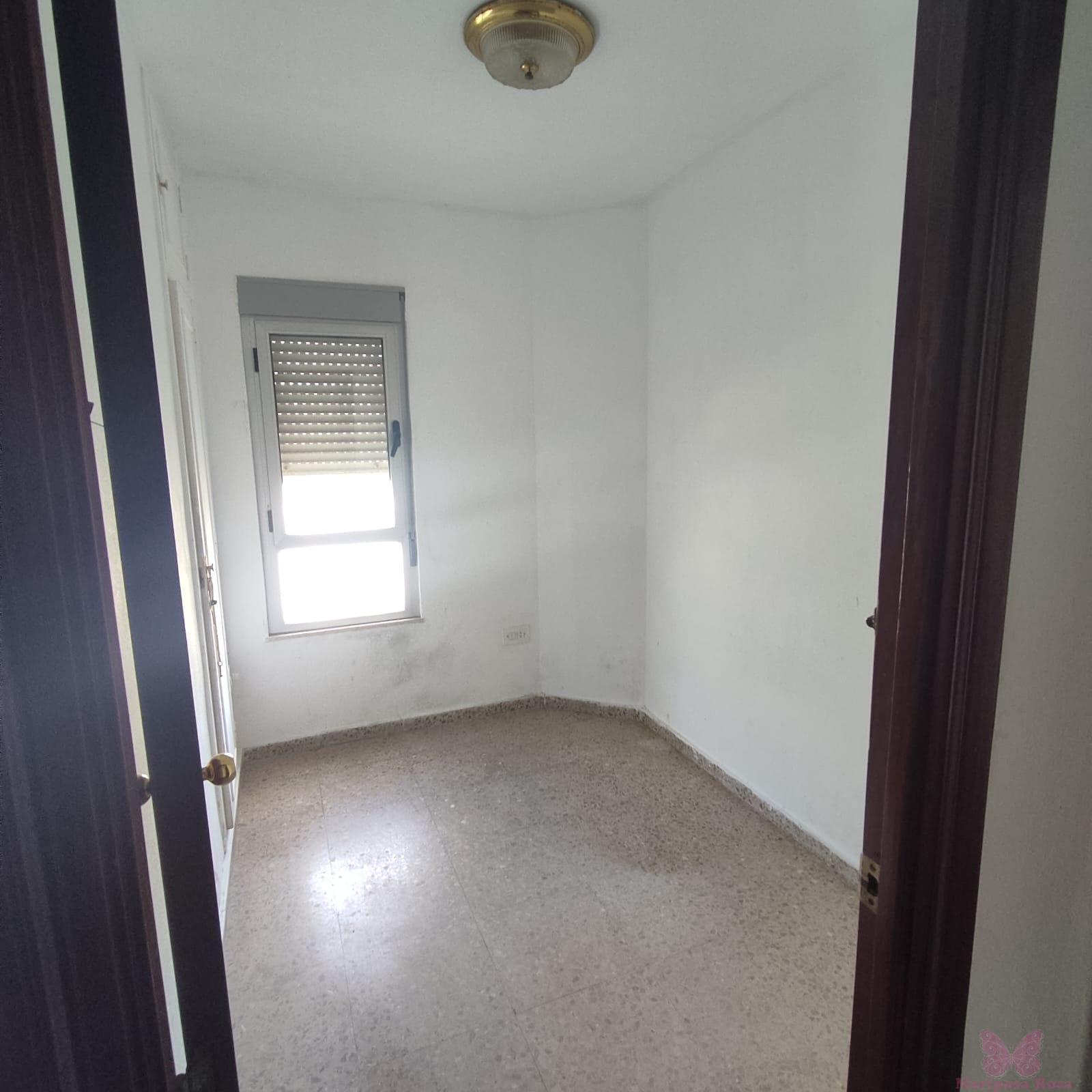 For sale of flat in Cádiz