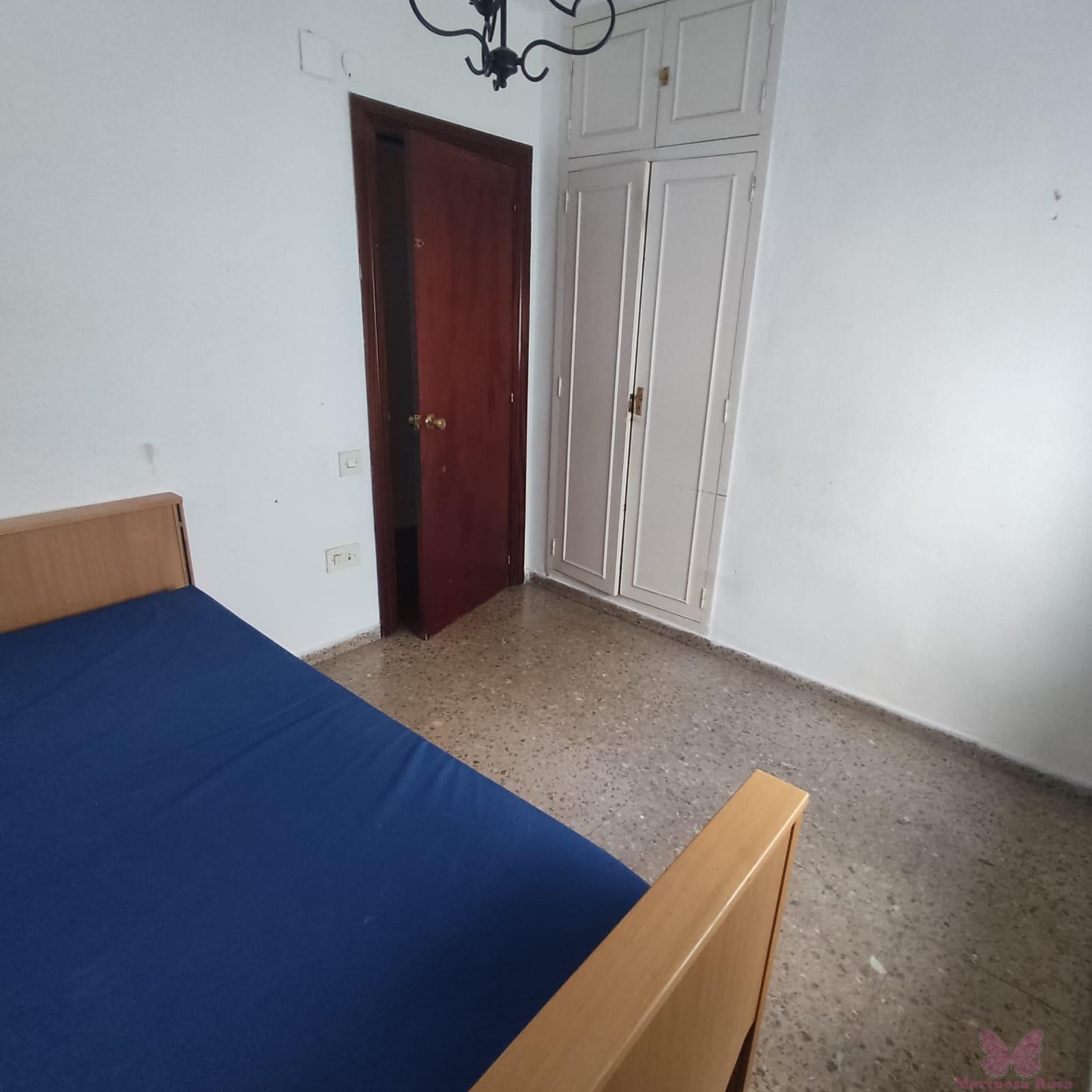 For sale of flat in Cádiz