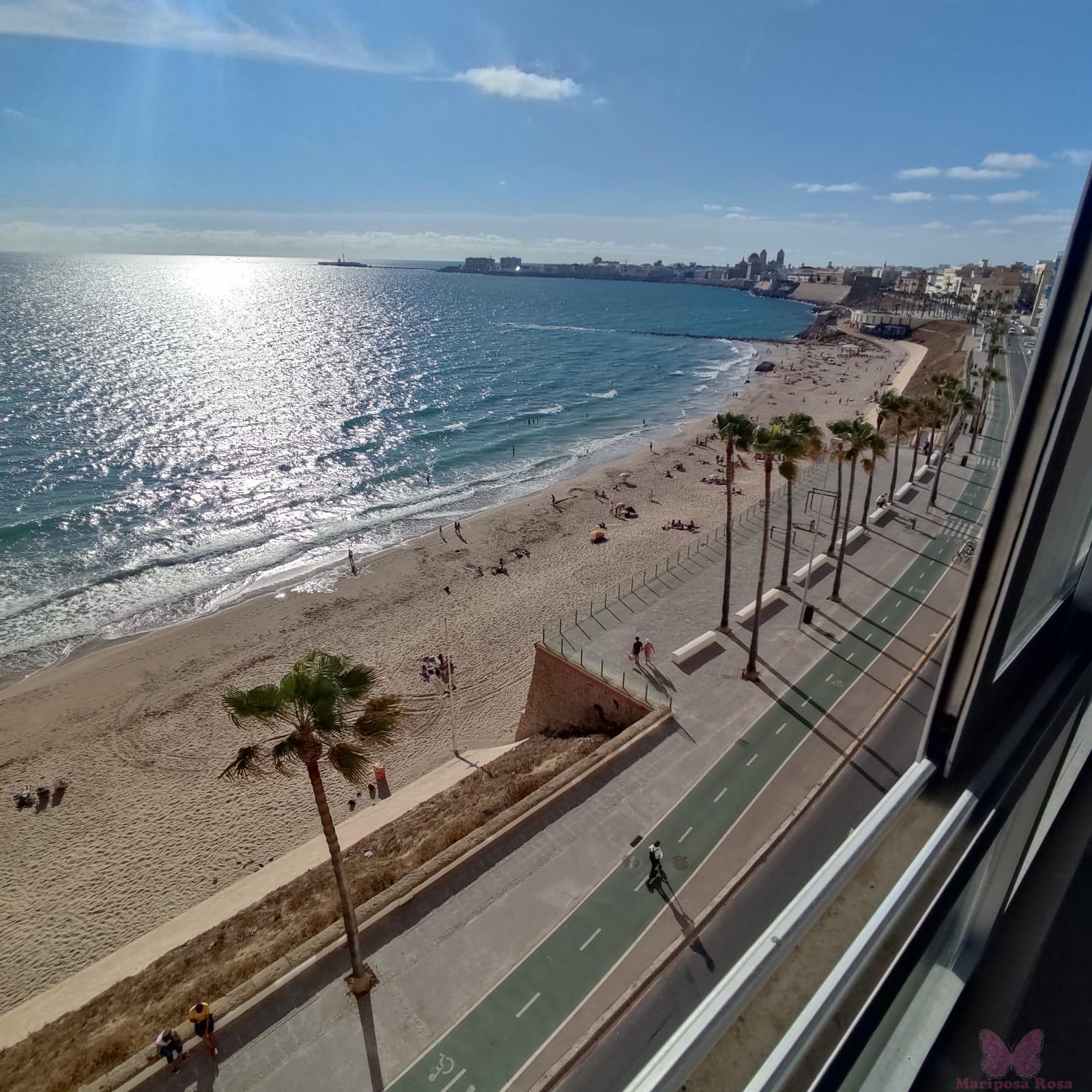 For sale of flat in Cádiz