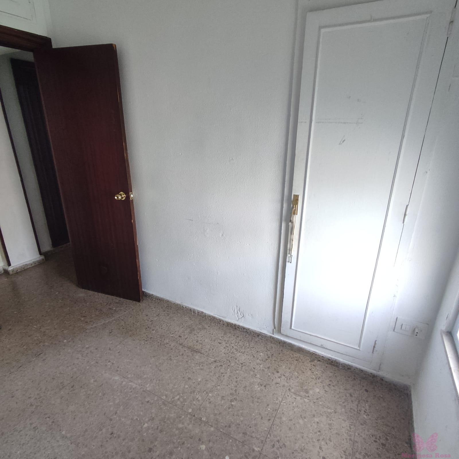 For sale of flat in Cádiz