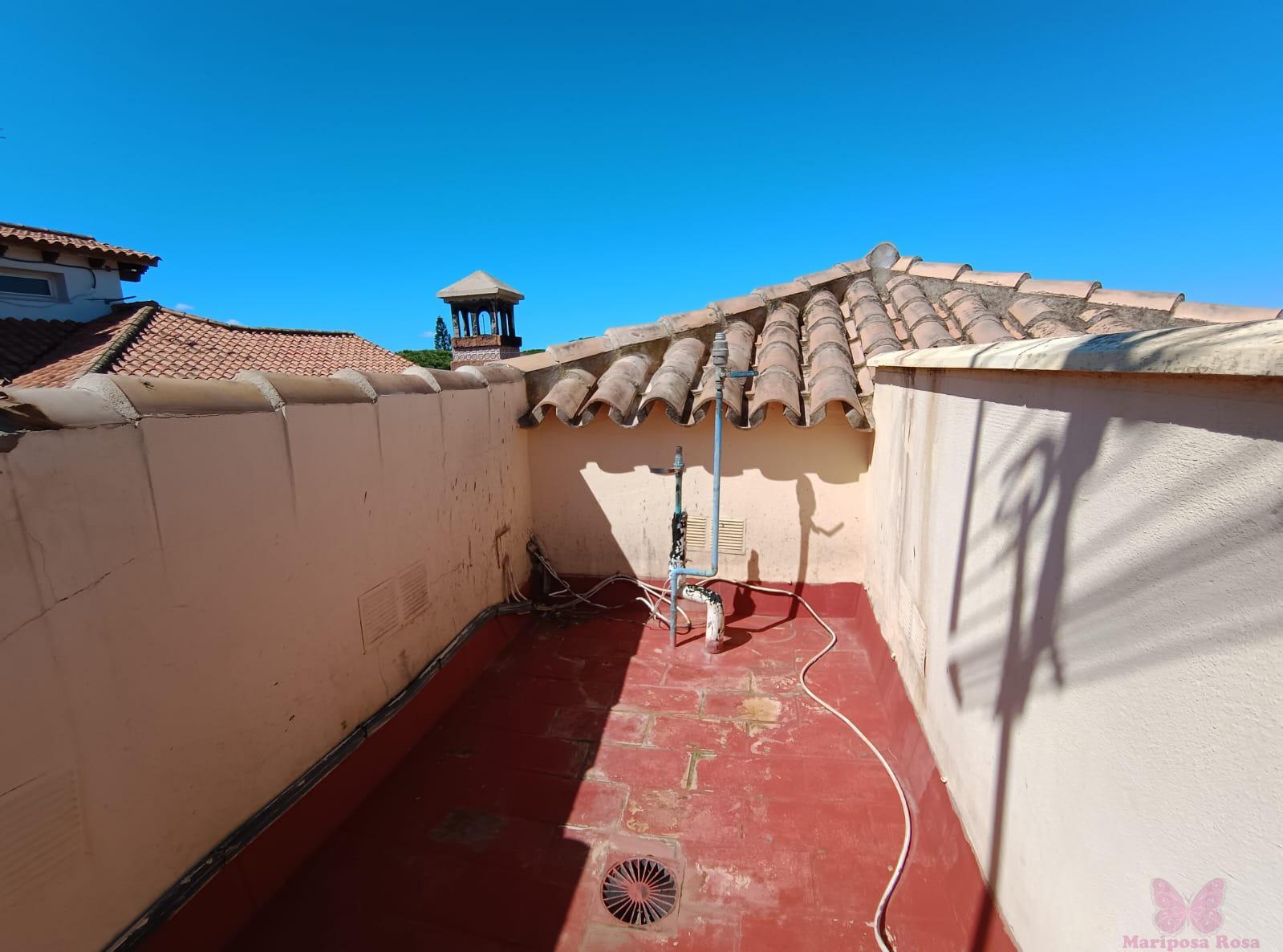 For sale of chalet in Chiclana de la Frontera