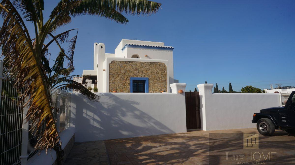 For sale of house in Santa Eulalia del Río