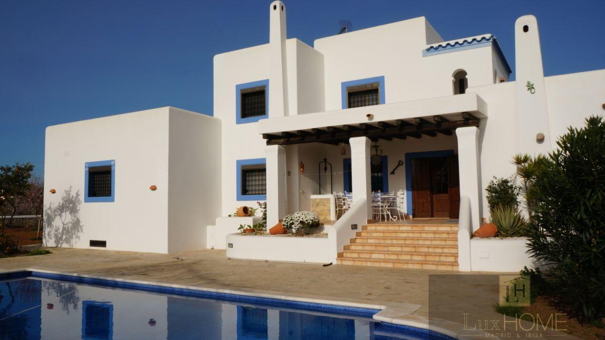 For sale of house in Santa Eulalia del Río