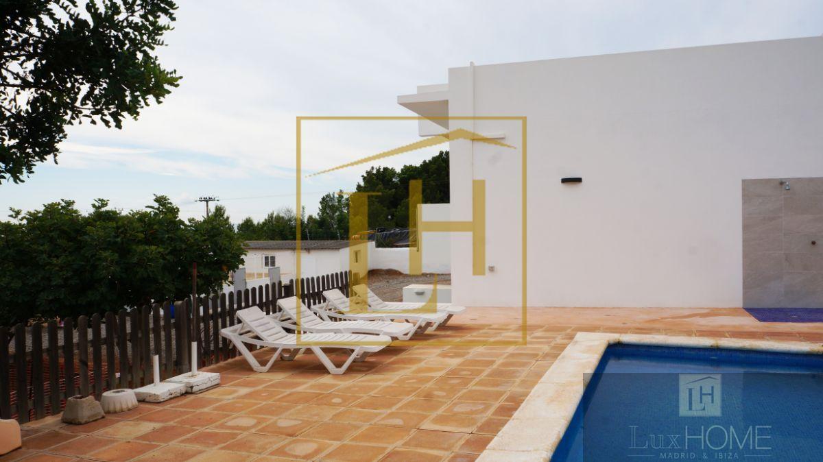 For sale of house in Ibiza
