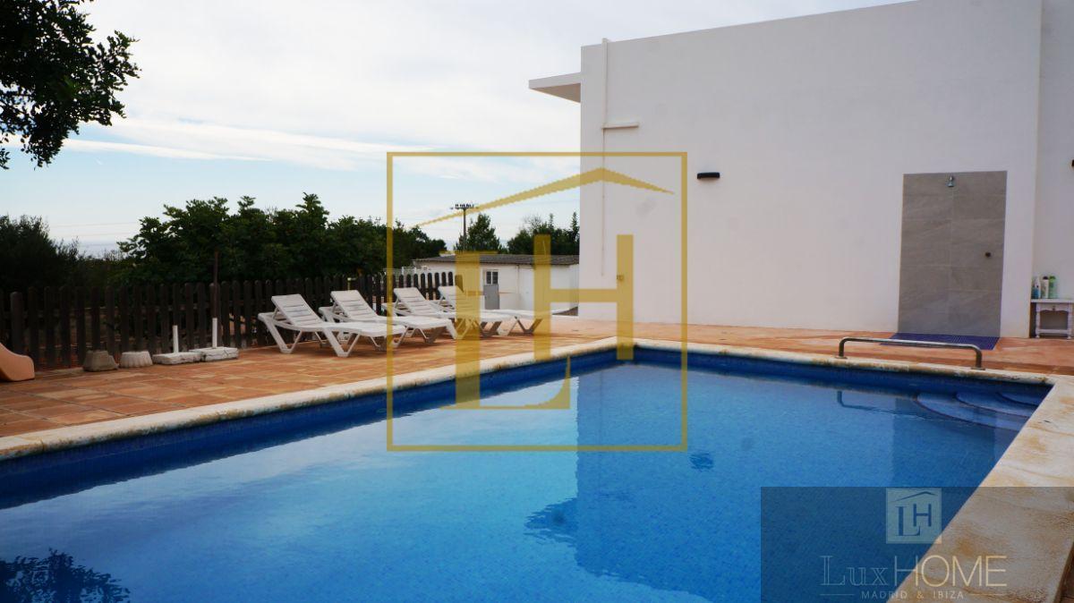 For sale of house in Ibiza