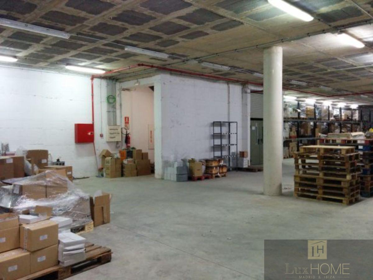 For sale of industrial plant/warehouse in San Antonio Abad