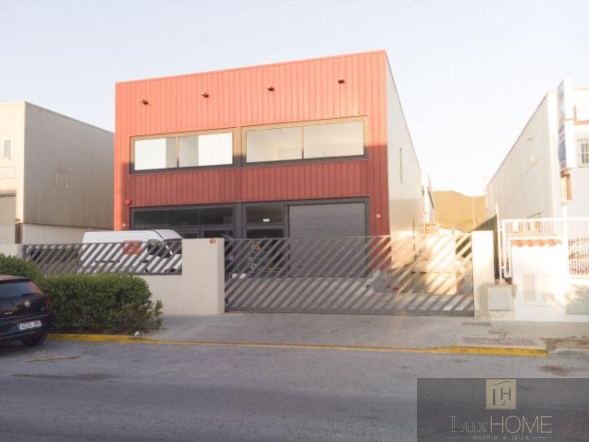 For sale of industrial plant/warehouse in San Antonio Abad