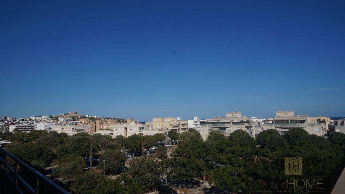 Miete von penthouse in
 Ibiza