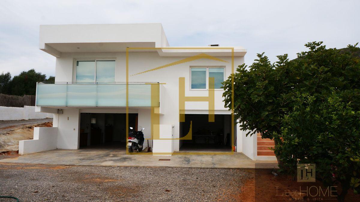 For sale of house in Ibiza