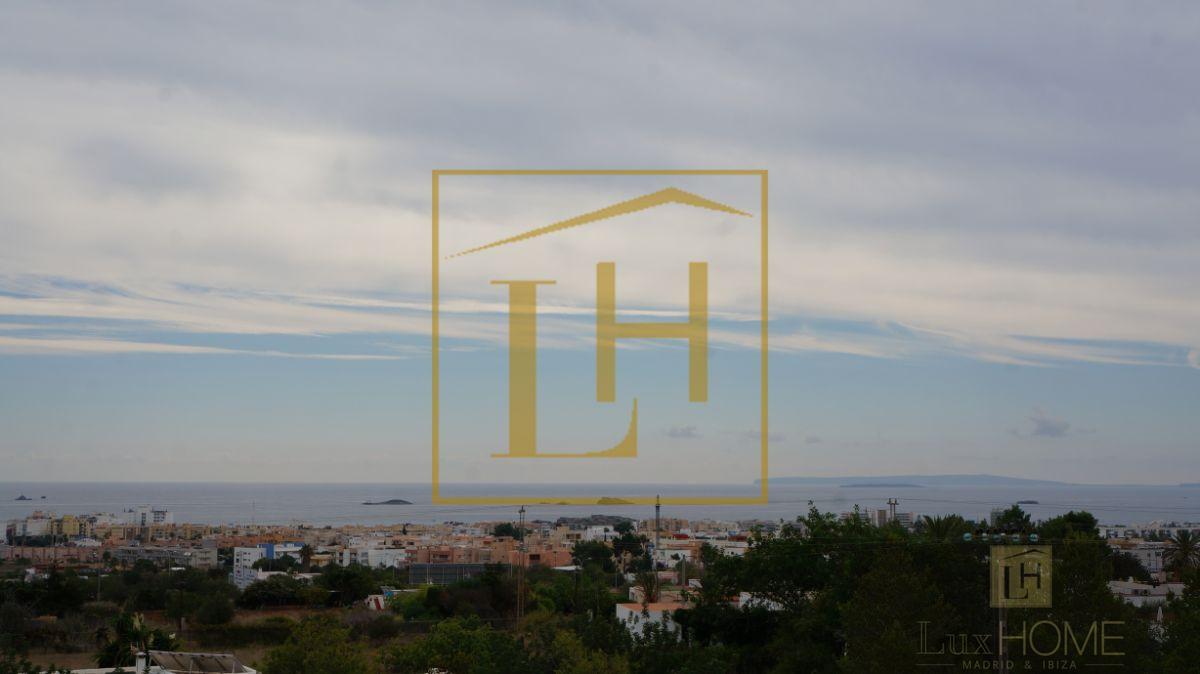 For sale of house in Ibiza