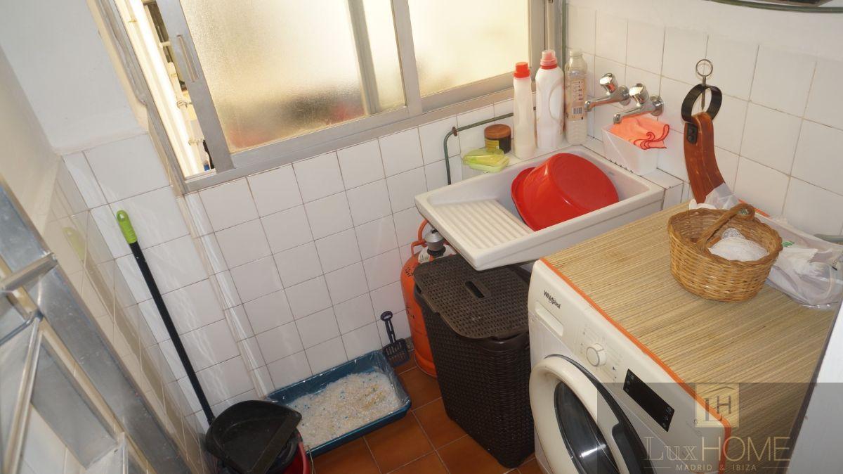 For sale of flat in Ibiza