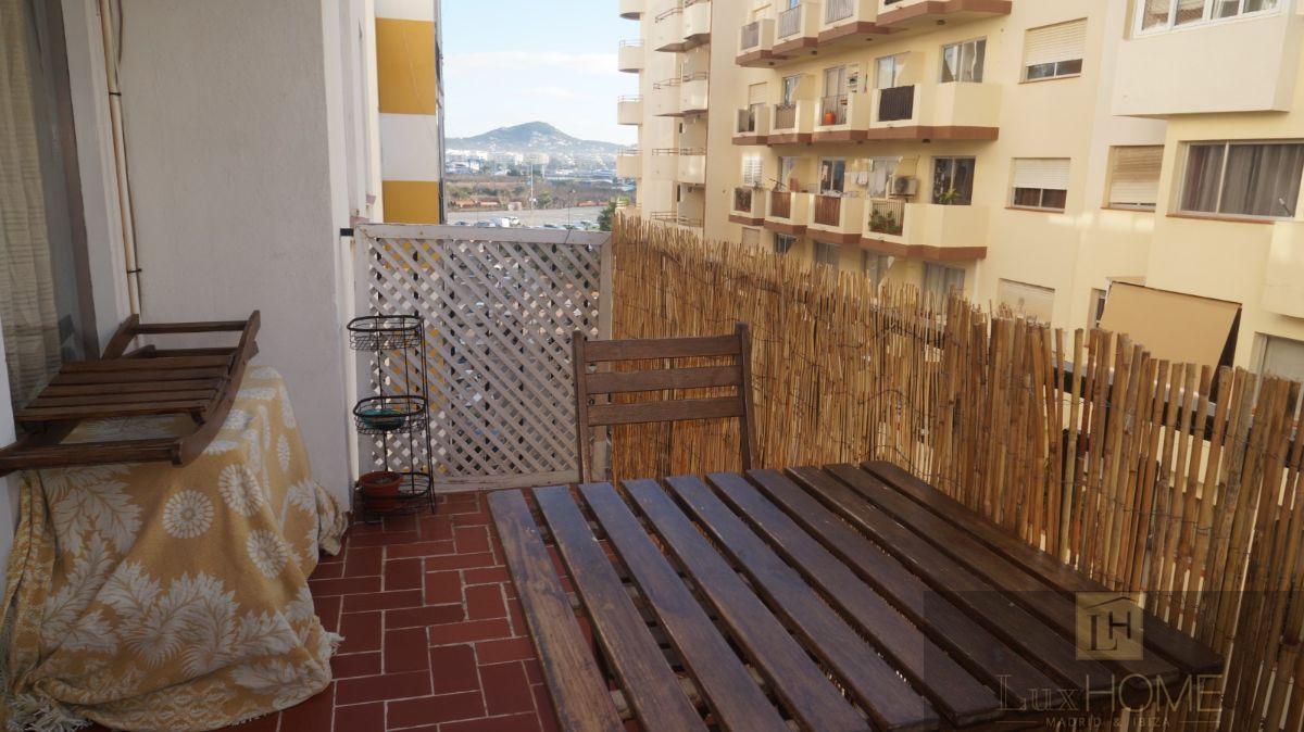 For sale of flat in Ibiza