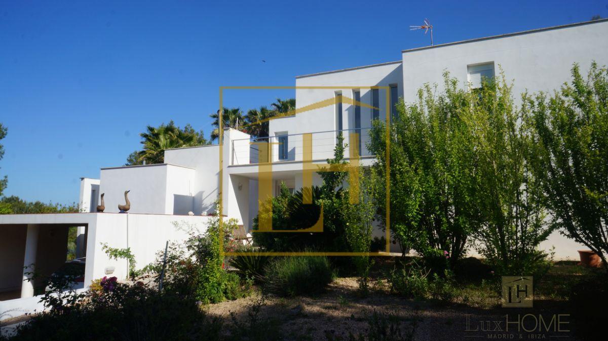 For sale of house in Ibiza