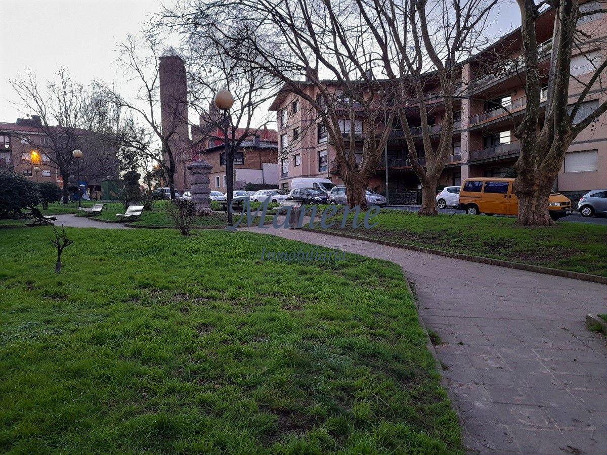 For sale of flat in Getxo