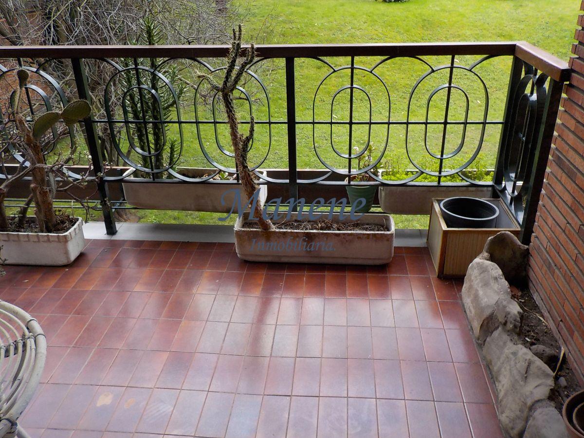 For sale of flat in Getxo